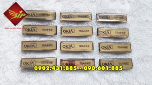 Bảng tên đổ keo kim loại 29 18405385_1716832658334194_186777027_o
